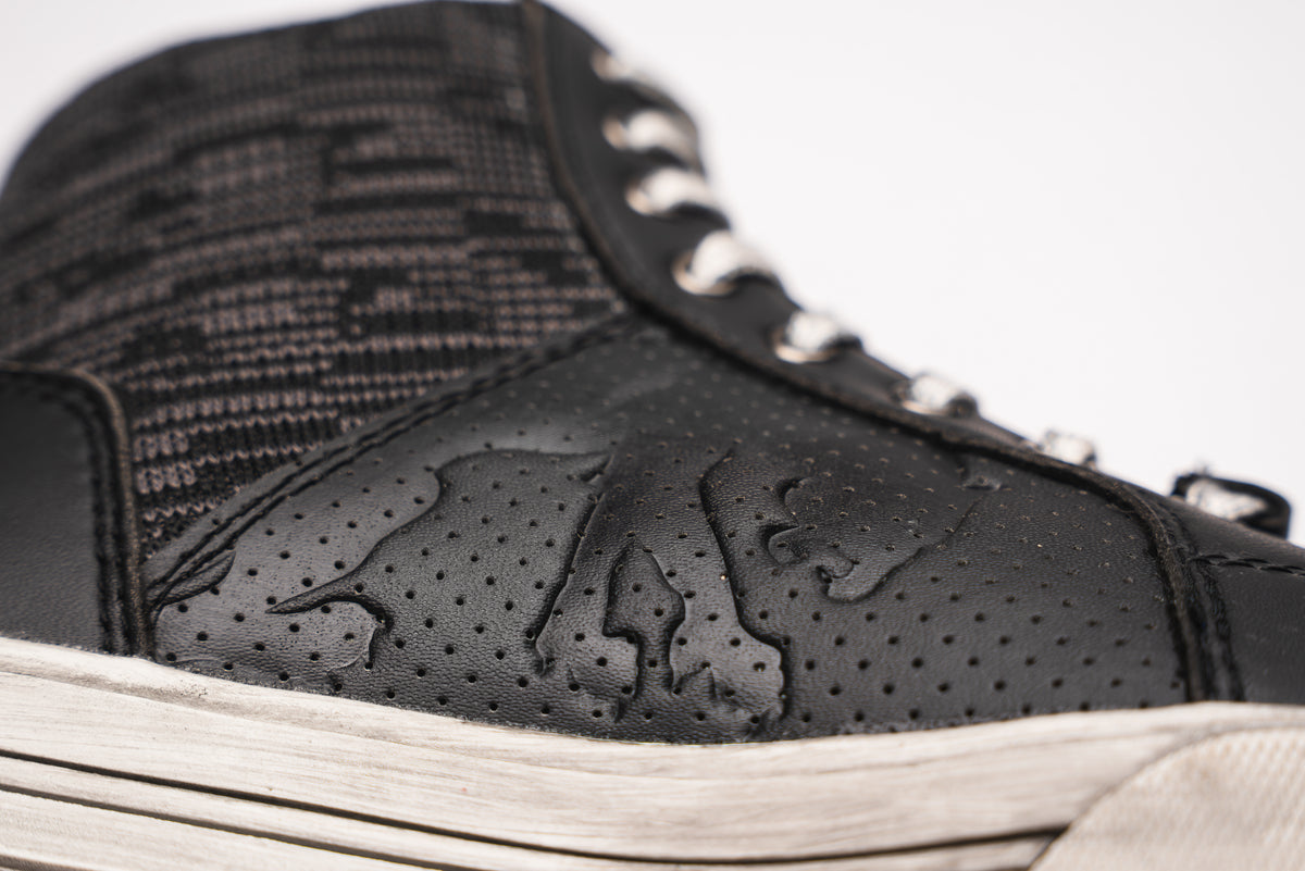 SYDNEY D30 BLACK